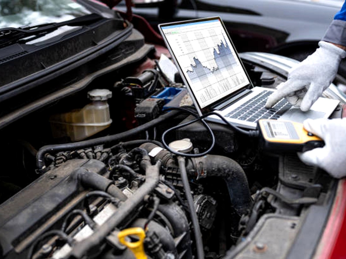 Diagnostic work at Courtesy Auto Repair